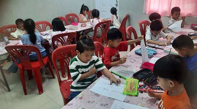 บรรยากาศห้องเรียนบ้านครูอ้อยในวันเรียน